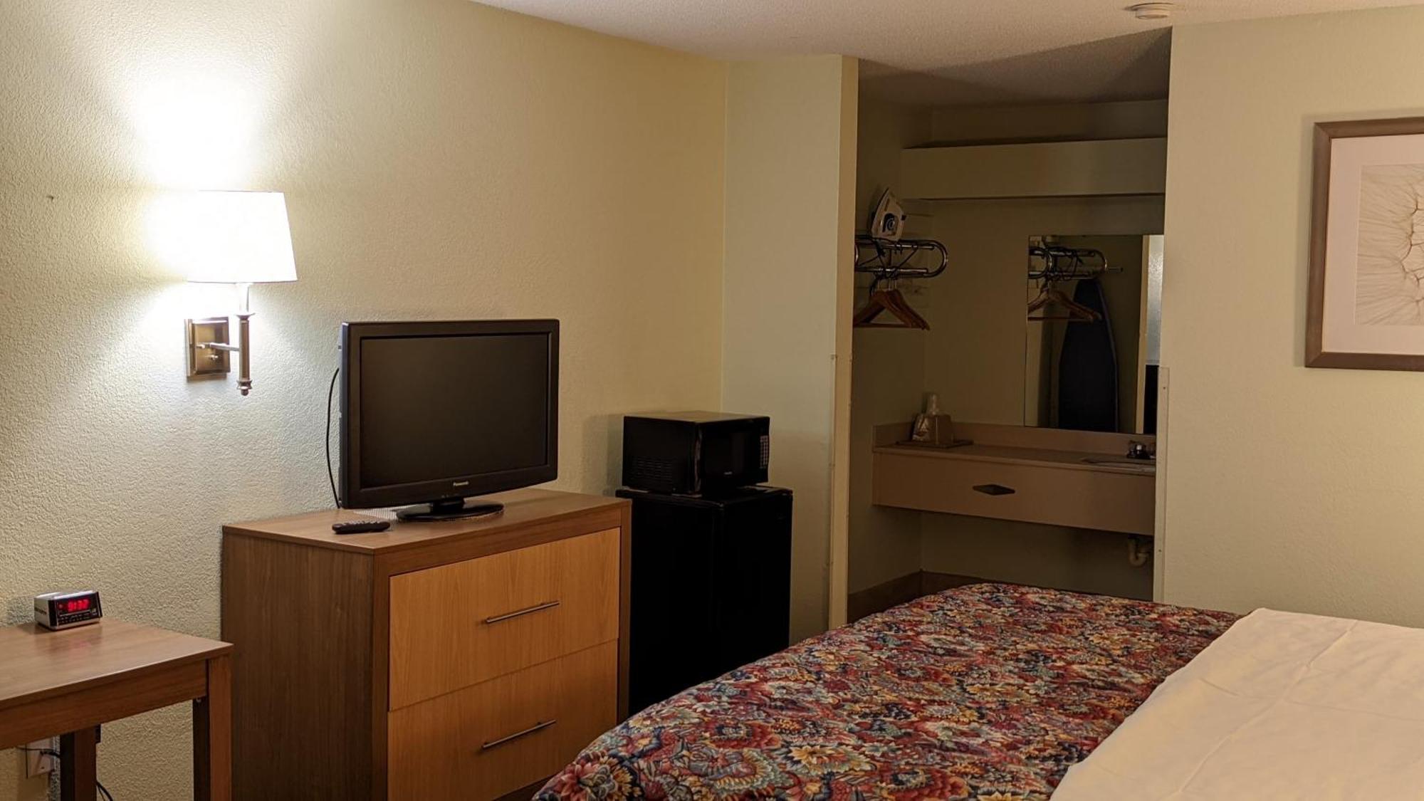 Budget Host Inn Henderson Esterno foto