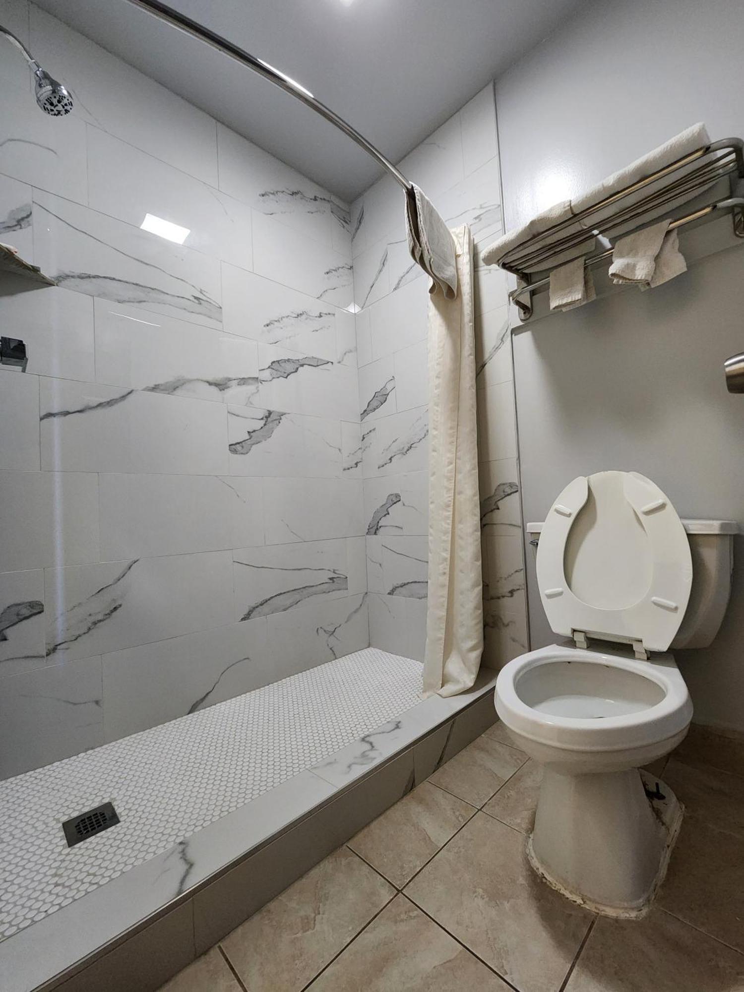 Budget Host Inn Henderson Esterno foto